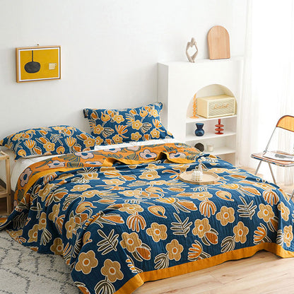 Doppelseitige Steppdecke aus Baumwolle mit Blumenmuster