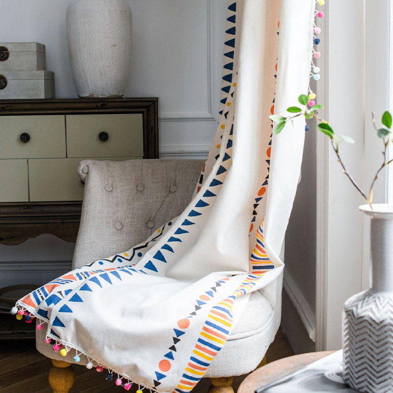 Ownkoti Boho-Vorhang mit farbenfrohen geometrischen Mustern und Quaste