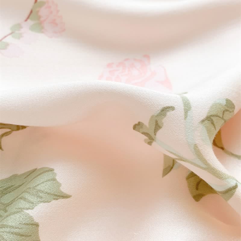 Weiches, atmungsaktives Nachthemd mit rosa Blumenmuster