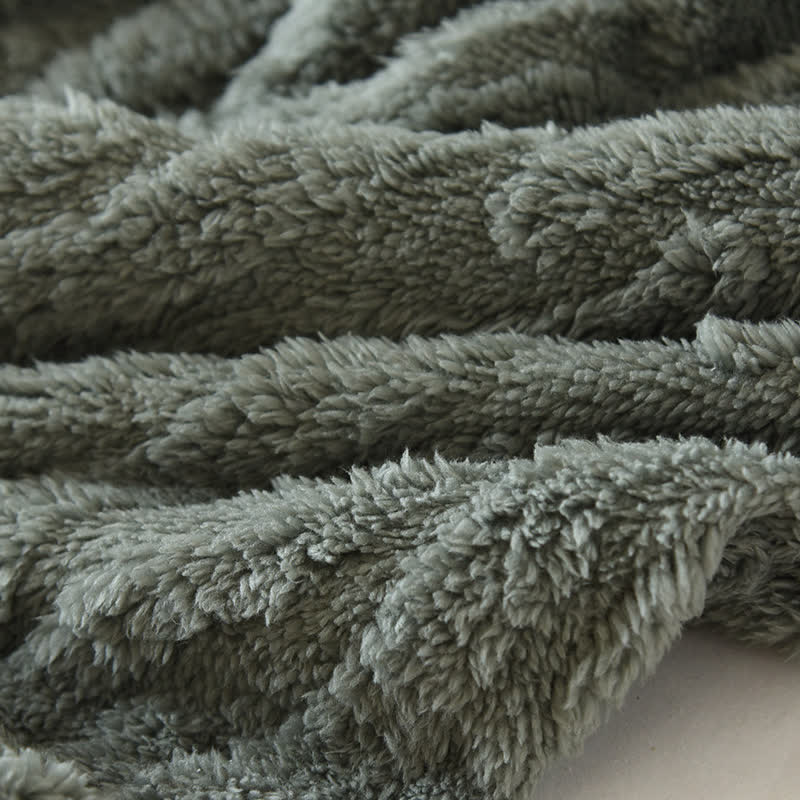 Pyjama-Set aus weichem Fleece mit Retro-Stickerei