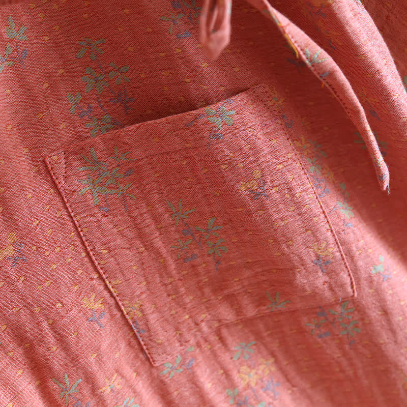 Bequemer, lockerer Bademantel-Pyjama aus Baumwolle mit Blumenmuster