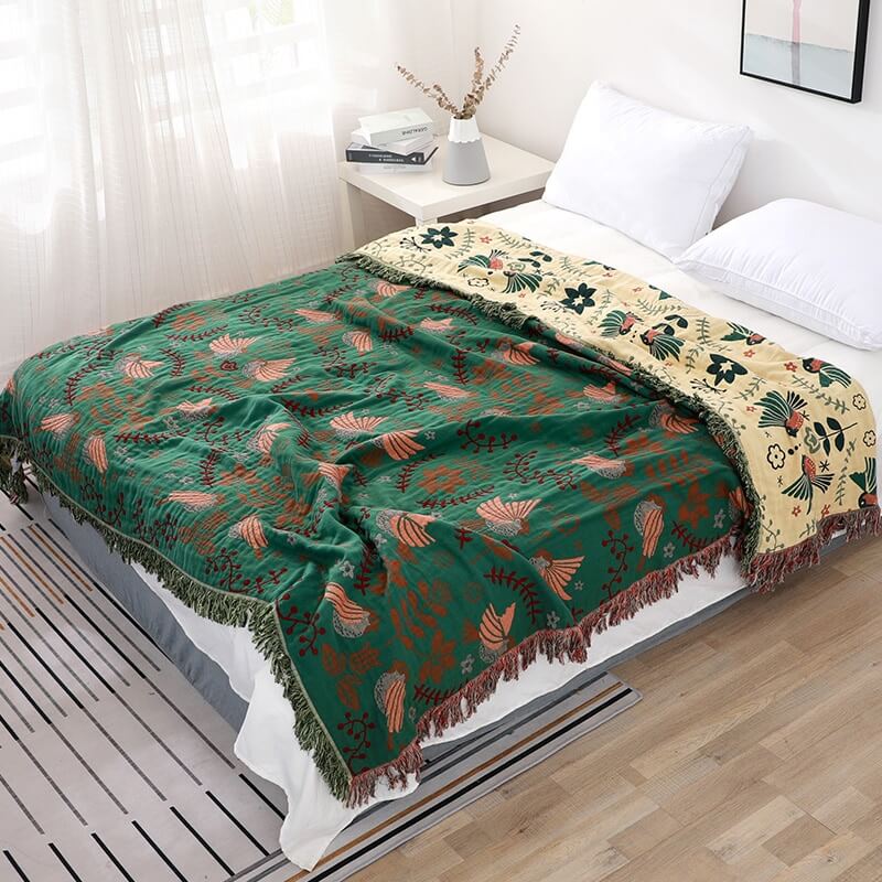 Ownkoti Boho Atmungsaktive Wendedecke mit Blumen und Vögeln