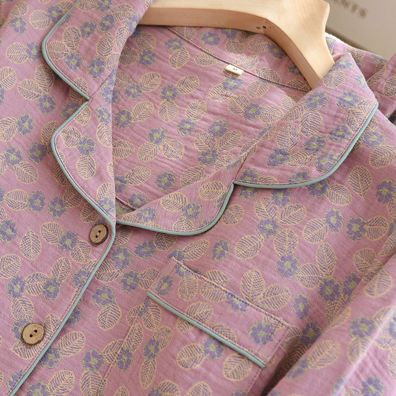 Pyjama-Set aus reiner Baumwolle mit Jacquardmuster und Blättern