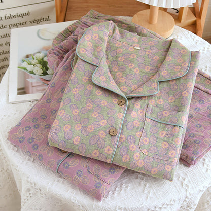 Pyjama-Set aus reiner Baumwolle mit Jacquardmuster und Blättern