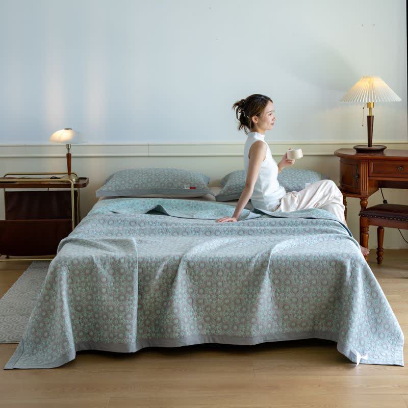 Luxuriöse, weiche Steppdecke aus Baumwollgaze-Jacquard