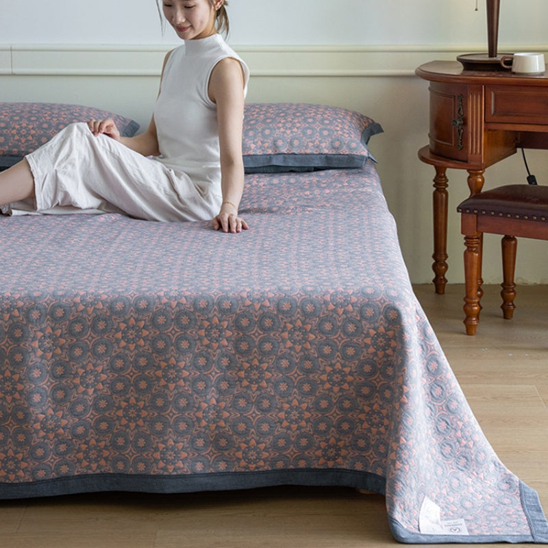 Luxuriöse, weiche Steppdecke aus Baumwollgaze-Jacquard