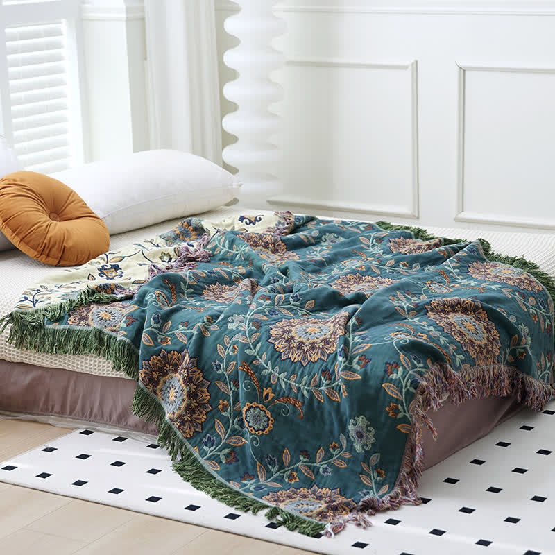 Wendesteppdecke mit Blumenmuster und Quasten aus Baumwollgaze