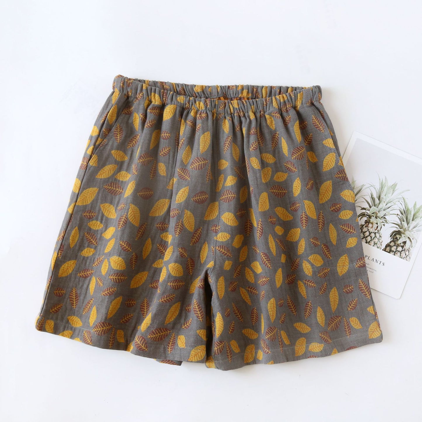 Pyjama-Shorts aus Baumwollgaze mit Blumenmuster und Blättern