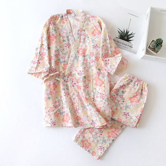 Loungewear-Set aus Baumwollgaze mit Kimono und Blumenmuster
