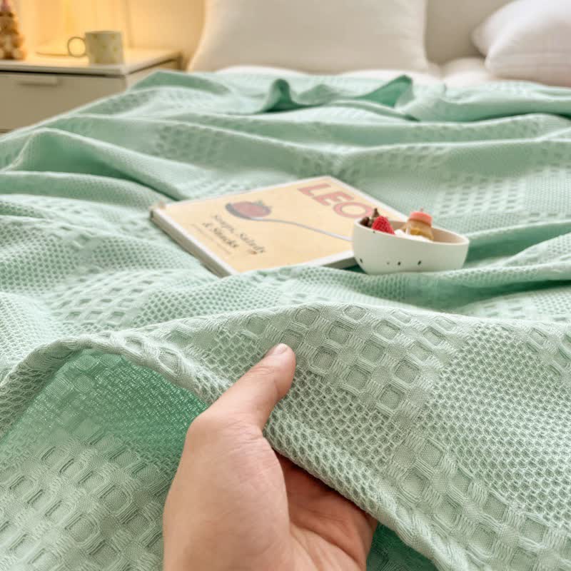 Leichte Steppdecke aus reiner Baumwolle mit Waffelstruktur