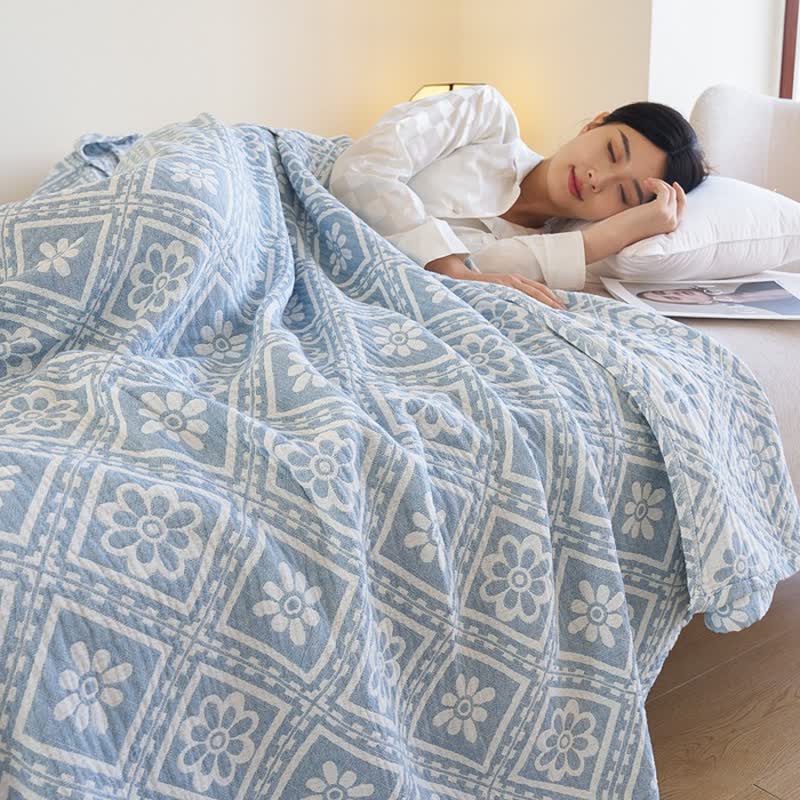 Weiche Sommerdecke aus Baumwollgaze-Jacquard
