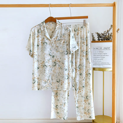 Nachtwäsche-Set im ländlichen Stil mit Satin-Revers