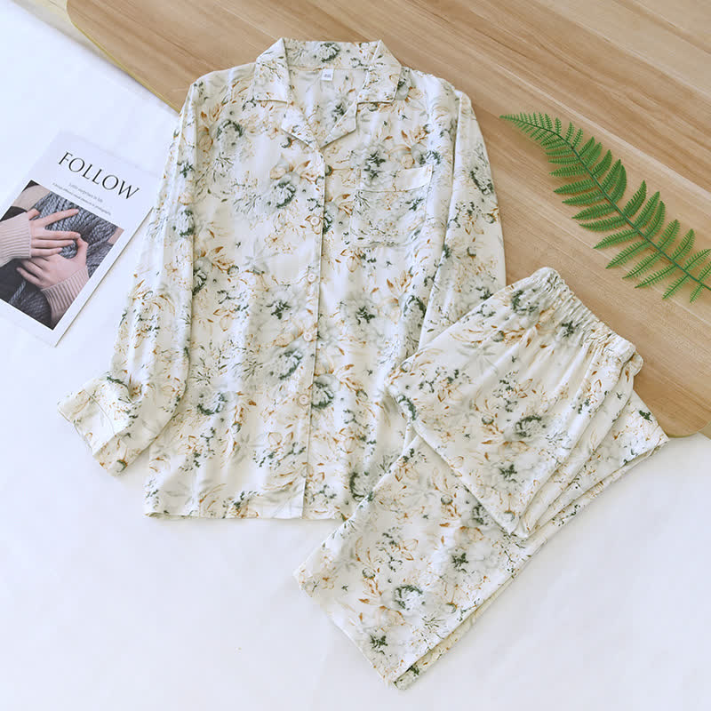 Nachtwäsche-Set im ländlichen Stil mit Satin-Revers