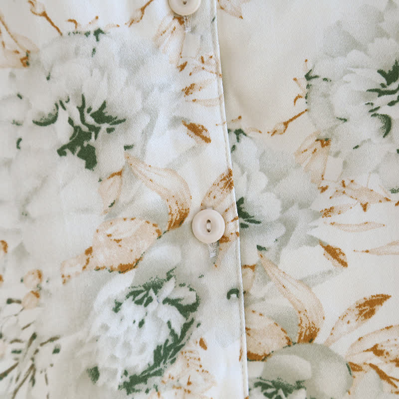 Nachtwäsche-Set im ländlichen Stil mit Satin-Revers