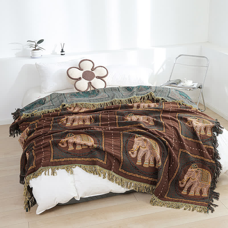 Böhmische Steppdecke mit Elefanten-Quaste aus Baumwollgaze