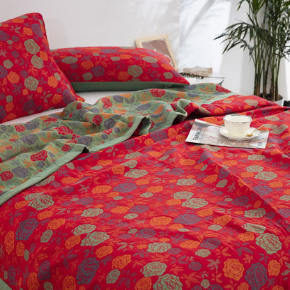 Elegante, bequeme Steppdecke aus Baumwollgaze in Rosa