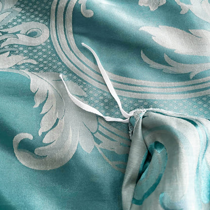 Luxuriöses, atmungsaktives Satin-Jacquard-Bettwäscheset (4-teilig)
