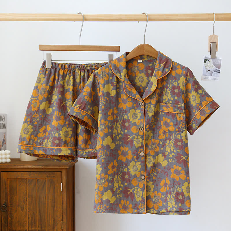 Pyjama-Set aus Baumwolle mit kurzen Ärmeln und Blumenmuster