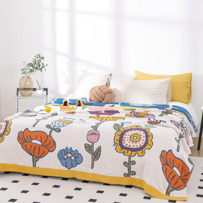 Steppdecke aus reiner Baumwollgaze mit Cartoon-Blumenmotiv