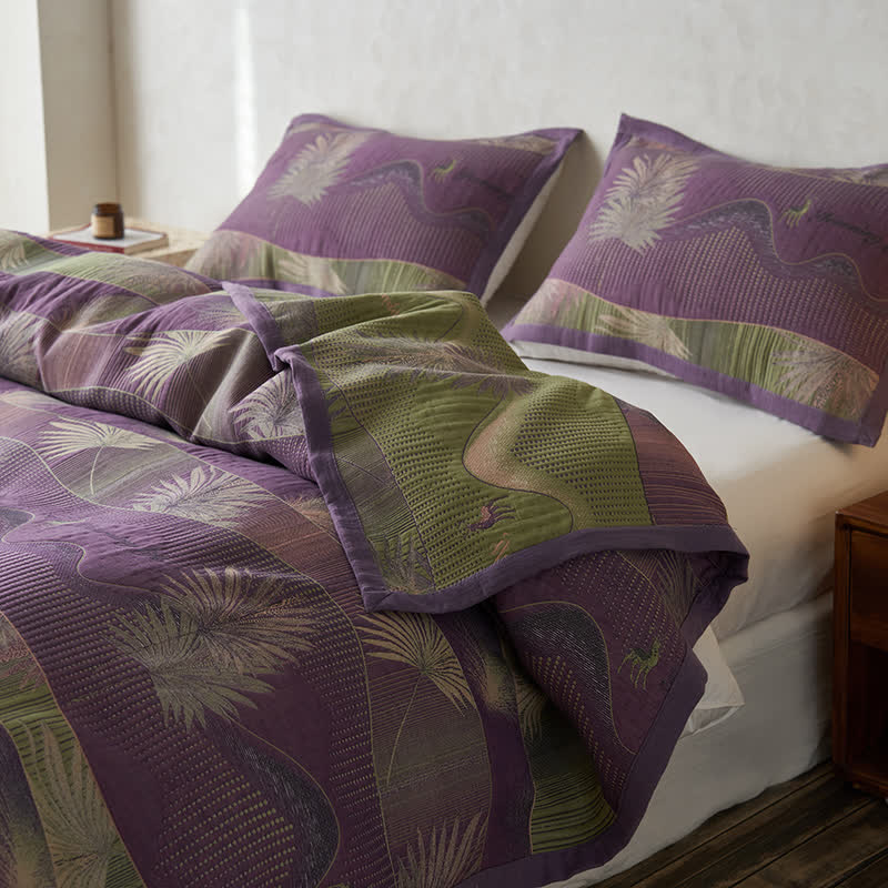 Bequeme Steppdecke mit doppellagiger Gaze und Retro-Blattmuster