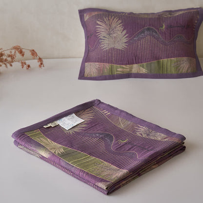 Bequeme Steppdecke mit doppellagiger Gaze und Retro-Blattmuster