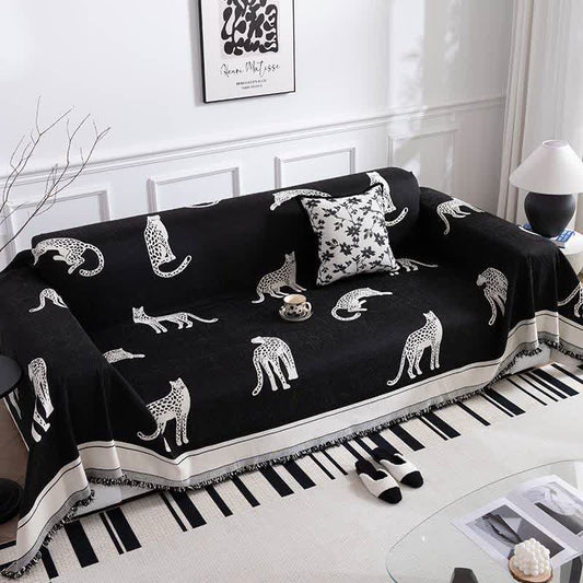 Couchschutz im luxuriösen Leopardenmuster