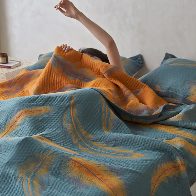 Luxuriöse, atmungsaktive Steppdecke aus Baumwollgaze mit Federn