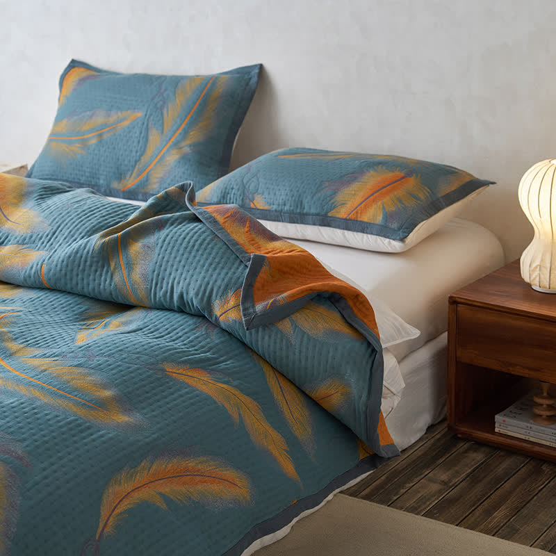 Luxuriöse, atmungsaktive Steppdecke aus Baumwollgaze mit Federn