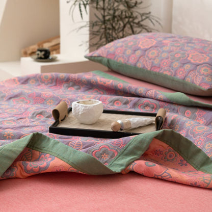 Wendesteppdecke aus Baumwollgaze mit Blumen-Jacquardmuster