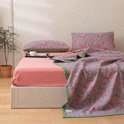 Wendesteppdecke aus Baumwollgaze mit Blumen-Jacquardmuster