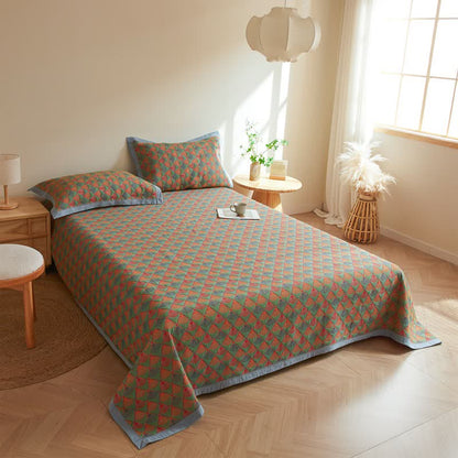 Elegante Steppdecke aus Baumwollgaze mit Pfauenschwanz