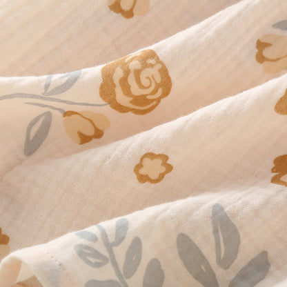 Rustikales Pyjama-Set aus Baumwollgaze mit Rosenmuster