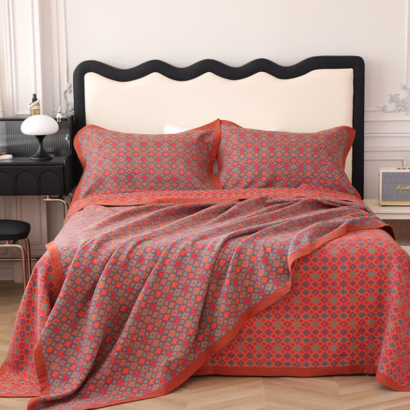 Bio-Steppdecke aus Baumwoll-Jacquard im Blumenstil