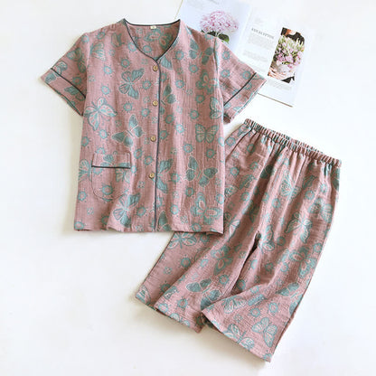Loungewear-Set aus Baumwolle mit verkürzter Hose und Schmetterlingsmuster