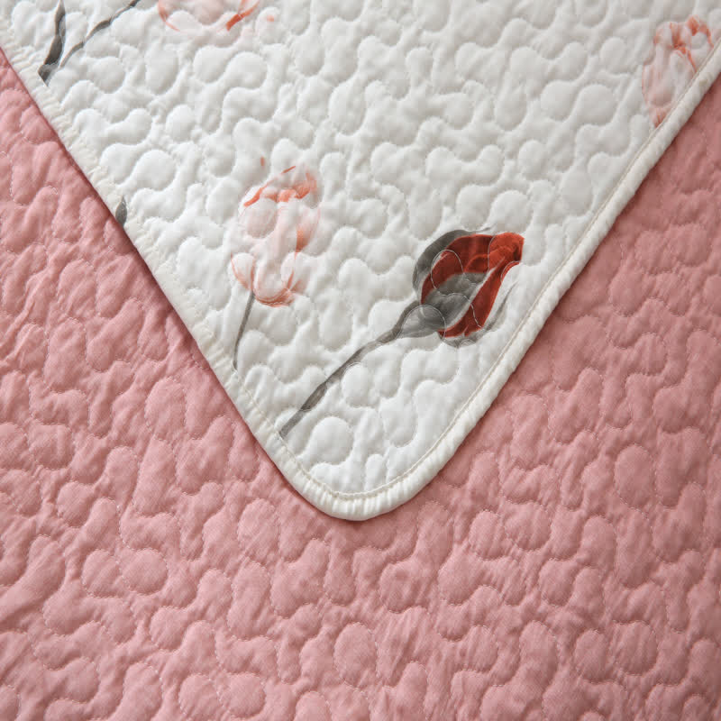 Elegante, gesteppte Bettwäsche aus reiner Baumwolle in Rose