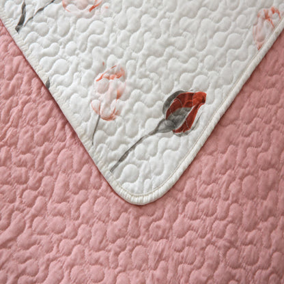 Elegante, gesteppte Bettwäsche aus reiner Baumwolle in Rose