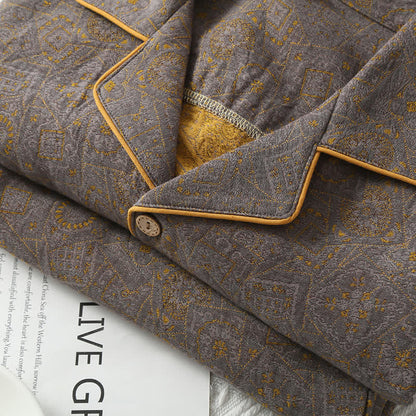 Neutrales doppellagiges Pyjama-Set aus Baumwollgaze