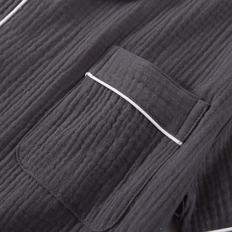Minimalistisches Pyjama-Set in Volltonfarbe aus Baumwollgaze
