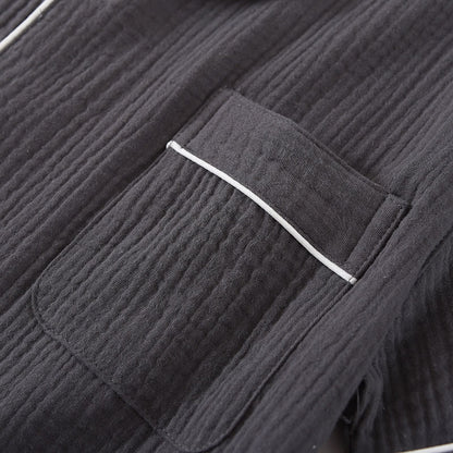 Minimalistisches Pyjama-Set in Volltonfarbe aus Baumwollgaze