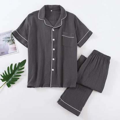Minimalistisches Pyjama-Set in Volltonfarbe aus Baumwollgaze