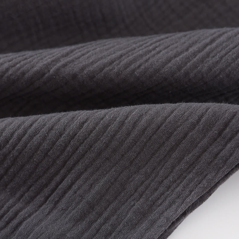Minimalistisches Pyjama-Set in Volltonfarbe aus Baumwollgaze