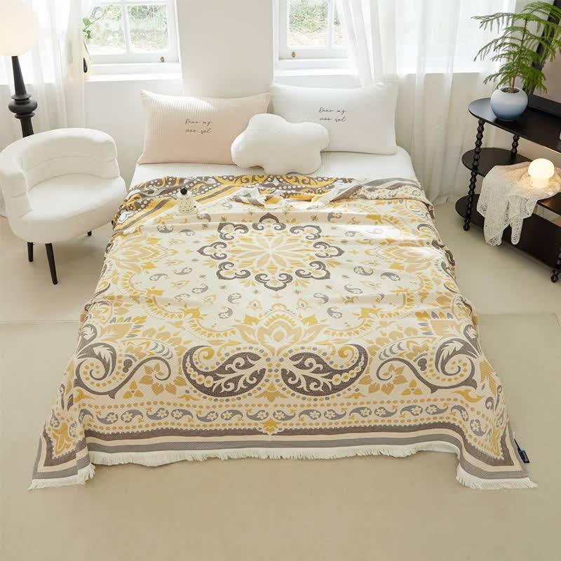 Leichte Steppdecke aus Baumwollgaze mit Quasten