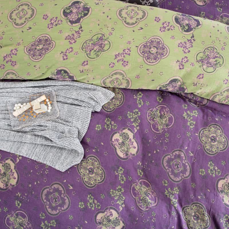 Doppellagiges Bettwäscheset aus Baumwollgaze mit Blumenmuster (4-teilig)