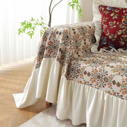 Jacquard-Sofabezug mit Pflaumenblüten-Rüschen