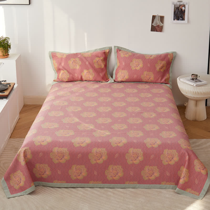 Rural Peony Dreilagige Steppdecke aus Baumwollgaze