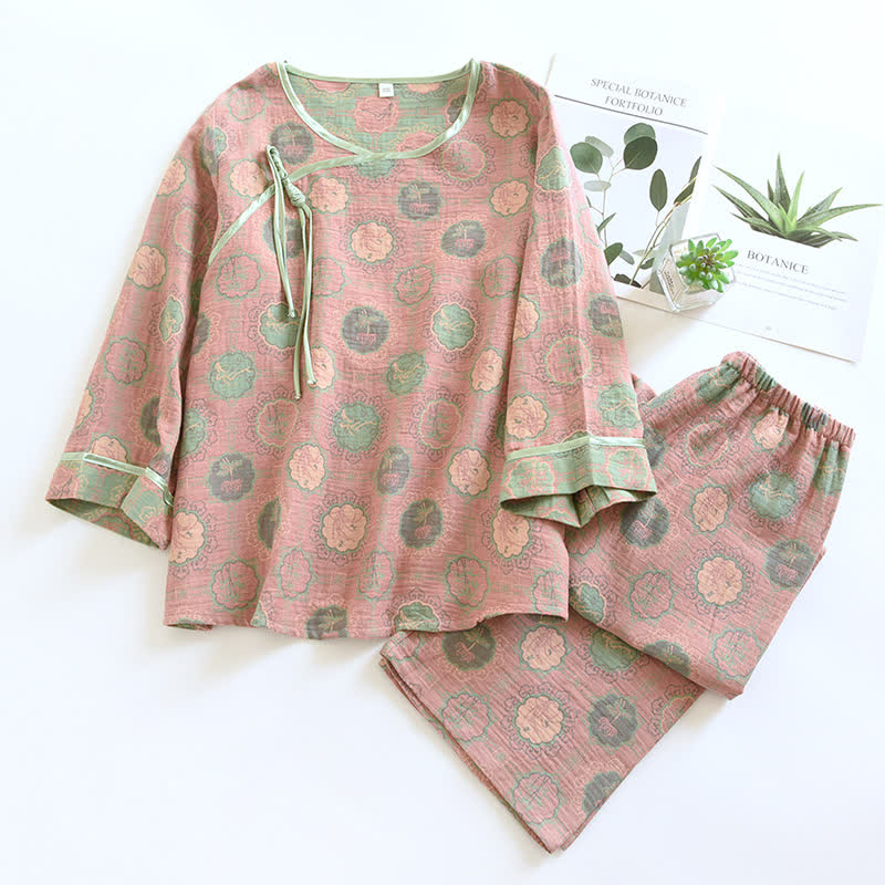 Pyjama-Set mit Froschknöpfen und Baumwollgaze