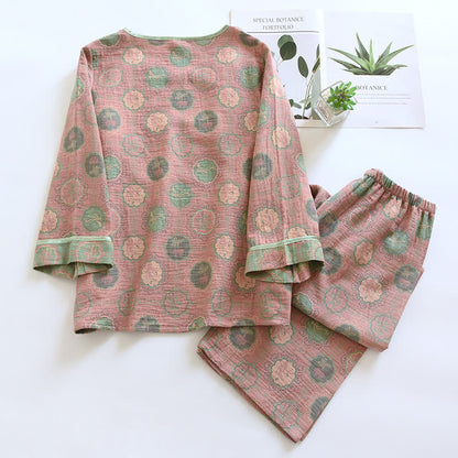 Pyjama-Set mit Froschknöpfen und Baumwollgaze
