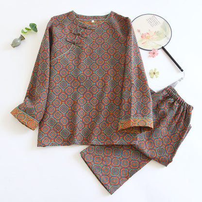 Atmungsaktives Pyjama-Set aus Baumwolle mit Retro-Froschknopf