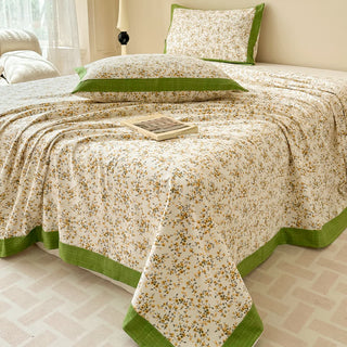 Elegante, atmungsaktive Bettdecke aus reiner Baumwolle mit Blumenmuster