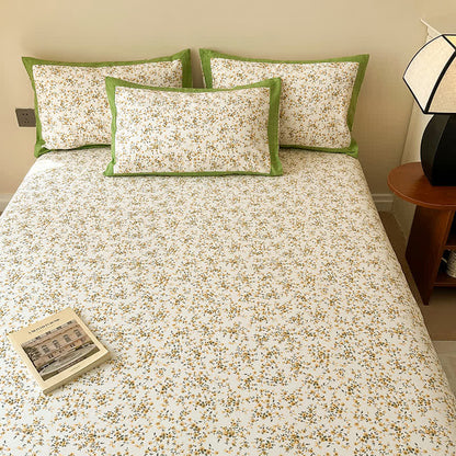 Elegante, atmungsaktive Bettdecke aus reiner Baumwolle mit Blumenmuster